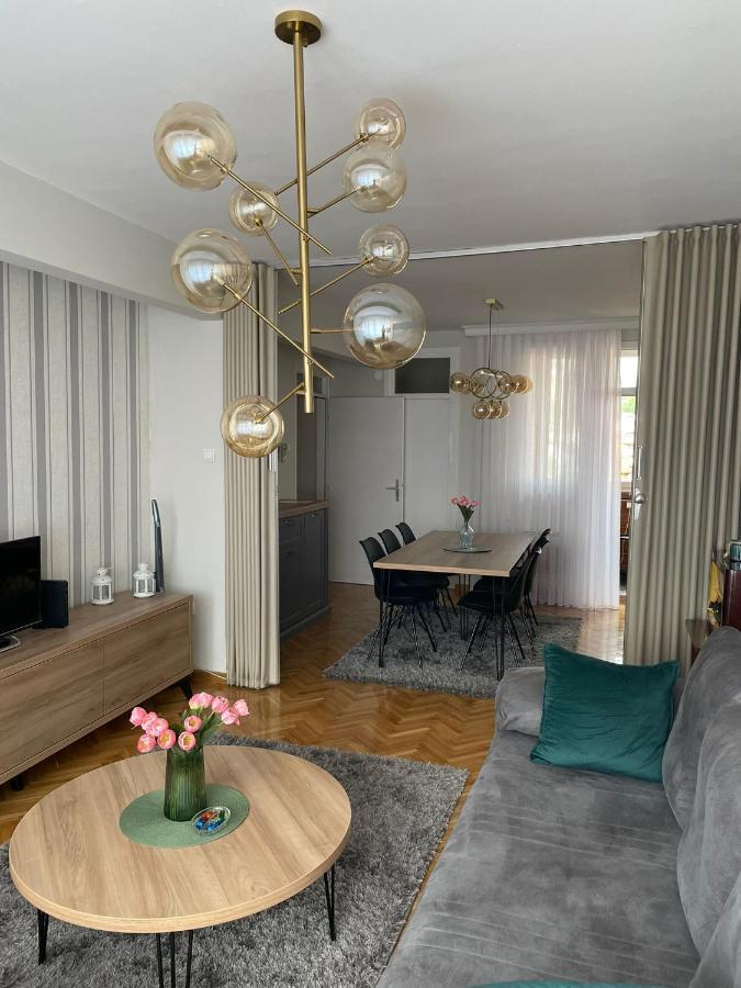 Apartman Filip Lux City Center Novi Pazar Exterior photo